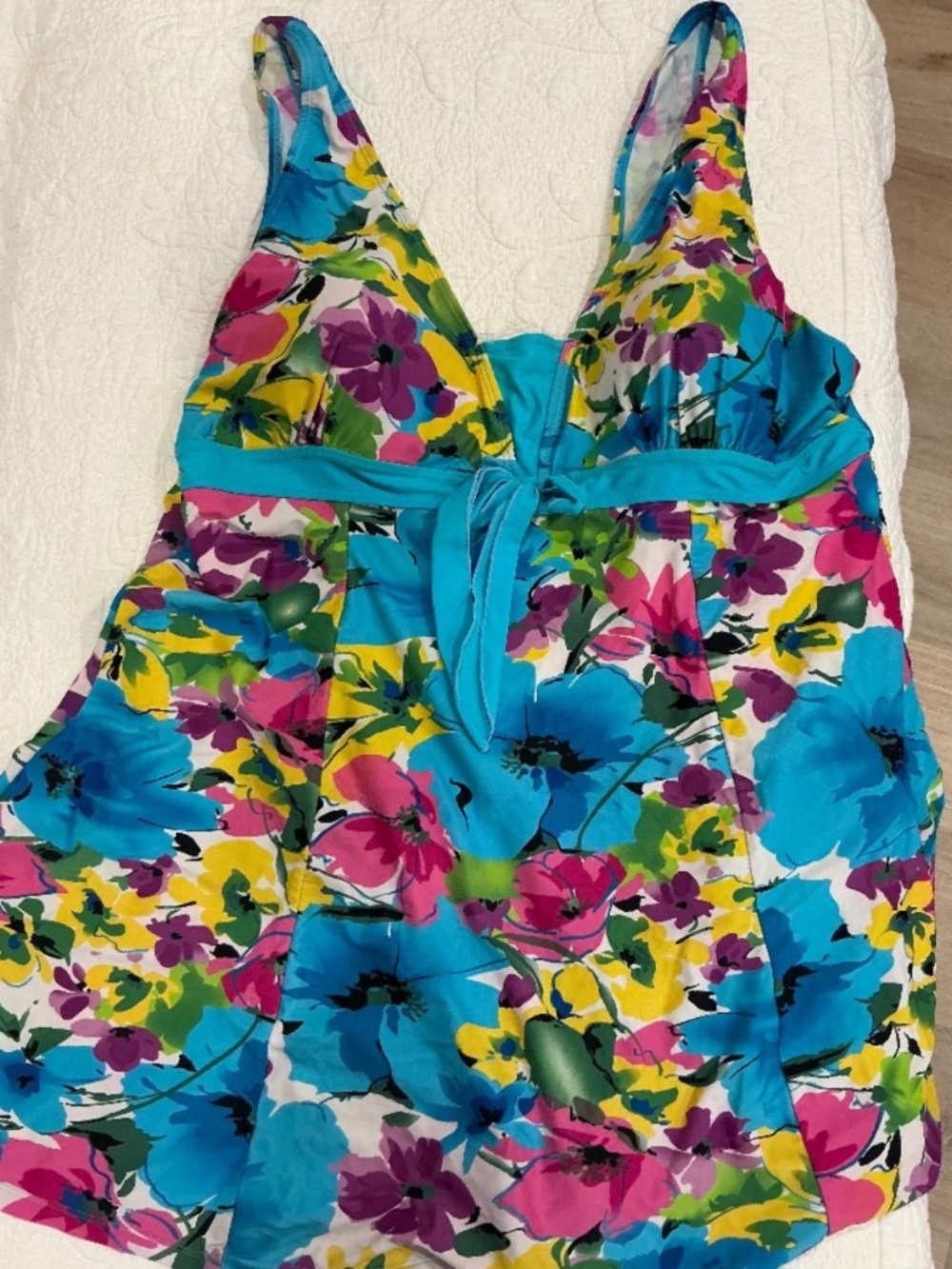 MAKE ME AN OFFER! 😊 Wantdo One Piece Swimdress